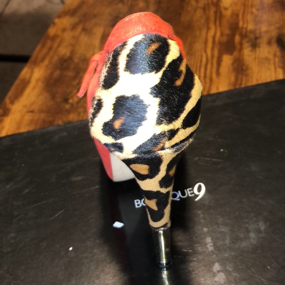 Like New Orange & Leopard Platform Peep Toe Heels! - Picture 2 of 4